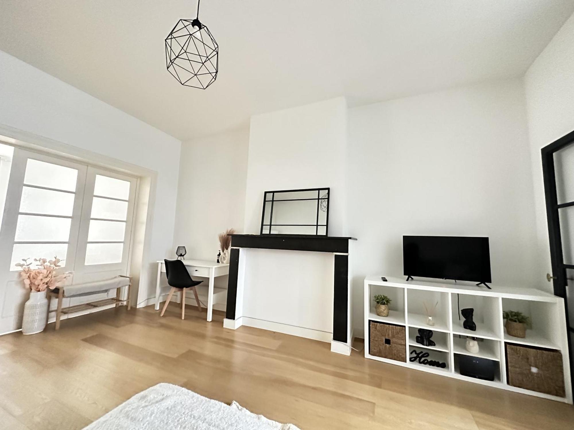 Trendy Flat In Brussels Apartment Bagian luar foto